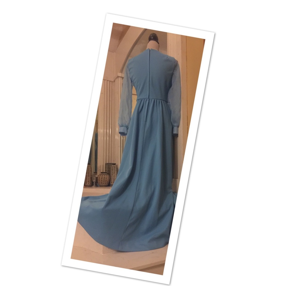 1960s Vintage Cinderella Blue Rhinestone Gown M - Picture 6 of 8